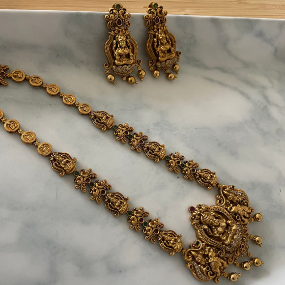 Elegant Coin Necklace