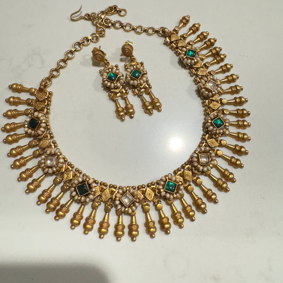 Kundan fusion necklace - Swarna