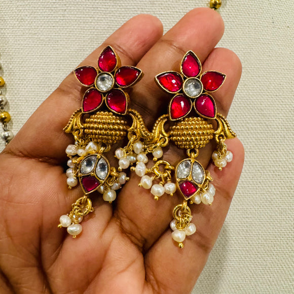 The Kundan Silver Earrings - Meena
