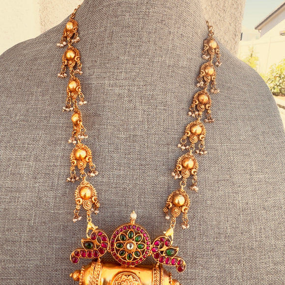 Gorgeoes Detachable necklace - Anjali