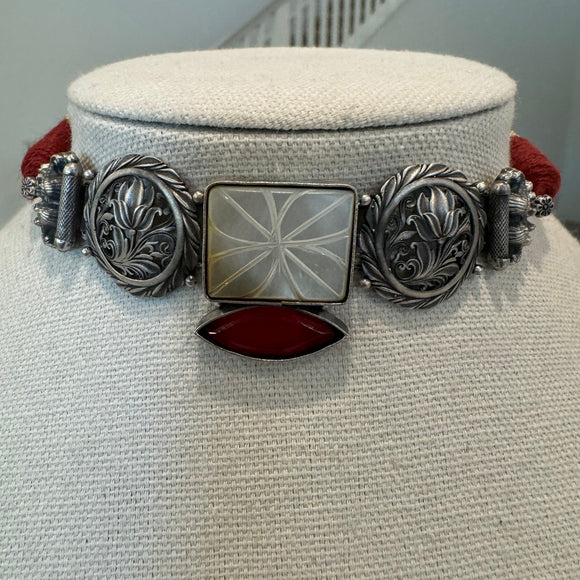 The MOP Silver Necklace - Mridula