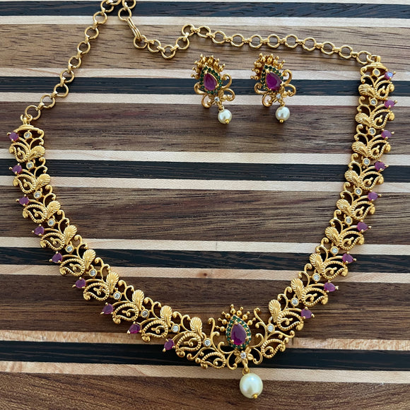 Elegant Antique Necklace