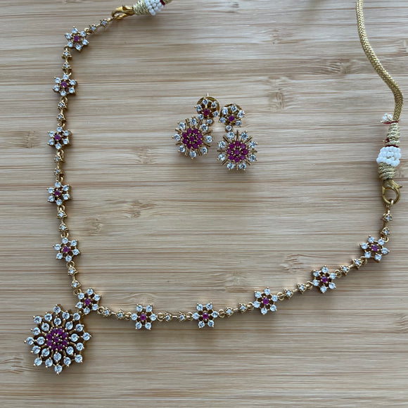 Elegant Flower Necklace