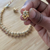 Elegant Leaf Necklace
