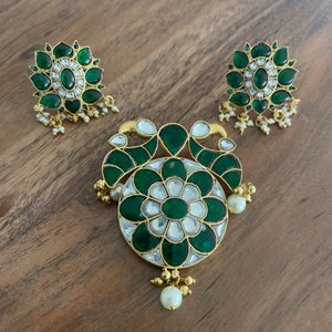 Antique Jadau Pendant Set