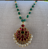 The Elegant Crescent Jadau Necklace- Padmavati