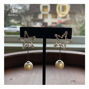 Everyday Pearl  Earrings