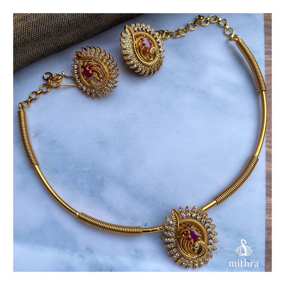 Elegant Hasli  Necklace