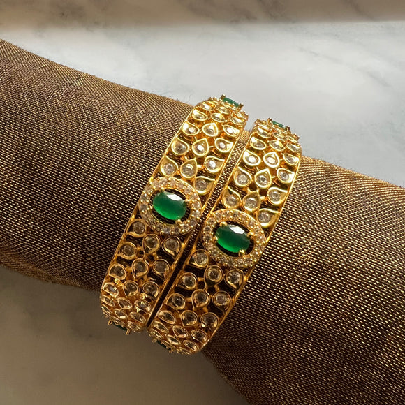 Emerald Green Stone Bangles