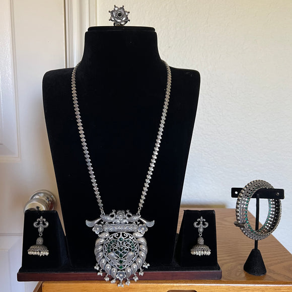 Brass Silver look-alike Necklace Combo Set - Ilai