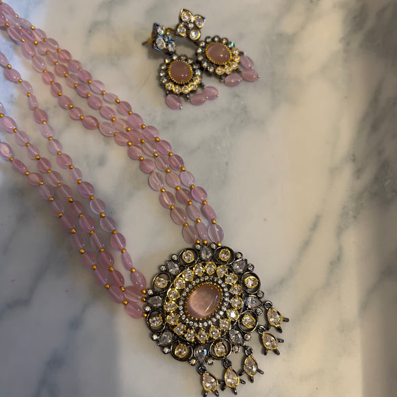 Victorian Pendant Necklace - Roja