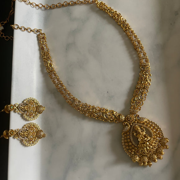 Antique Elegant Necklace
